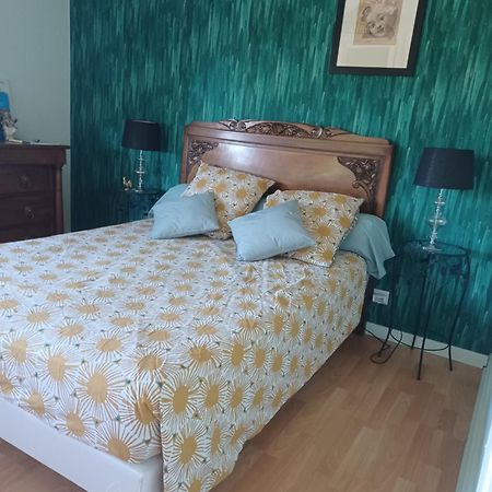 Chambre Calme Et Agreable 레프롱게스 외부 사진